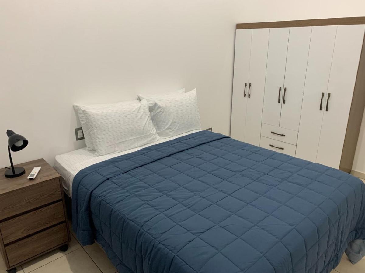 Comfortable And Roomy, In Сонсонате Экстерьер фото
